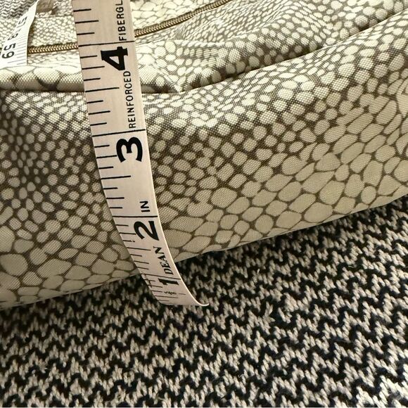 Travelon Anti-Theft Signature Snake Print Hobo Crossbody Bag - Picture 12 of 14